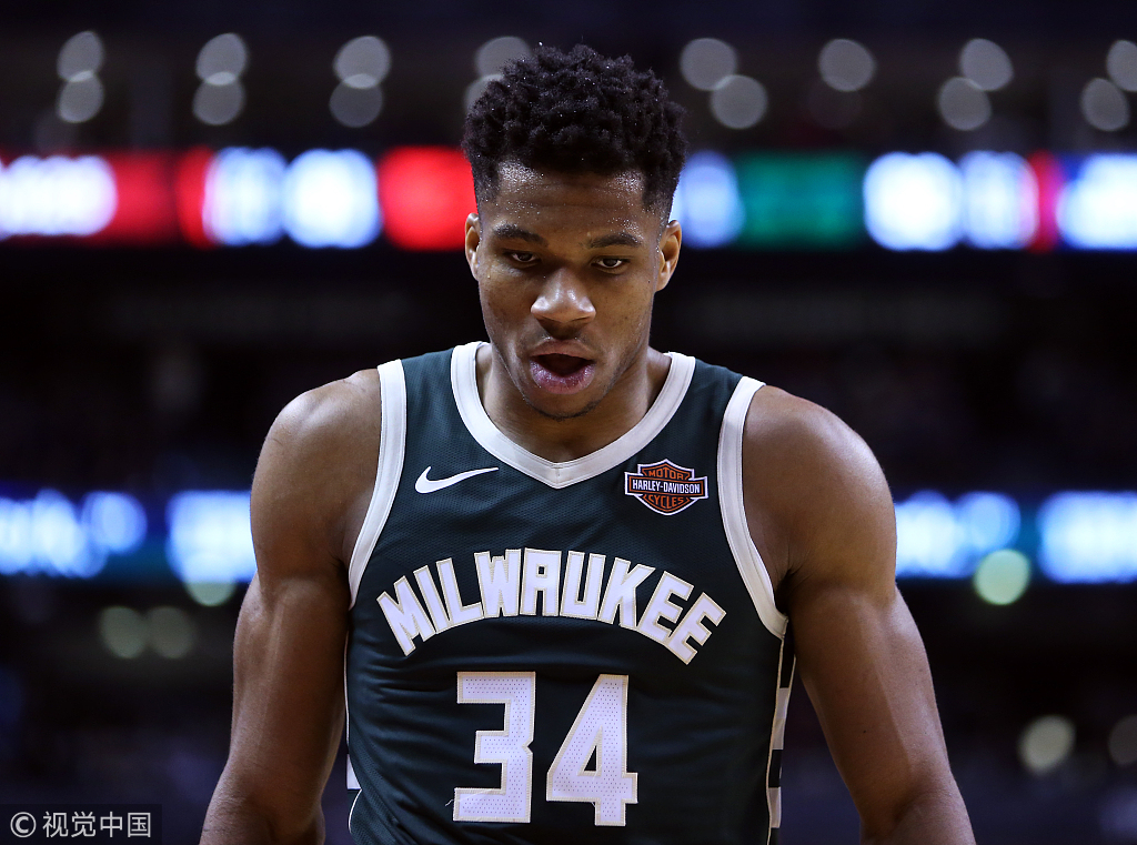 西班牙横扫莱比锡红牛，奥亚尔萨瓦尔状态火热