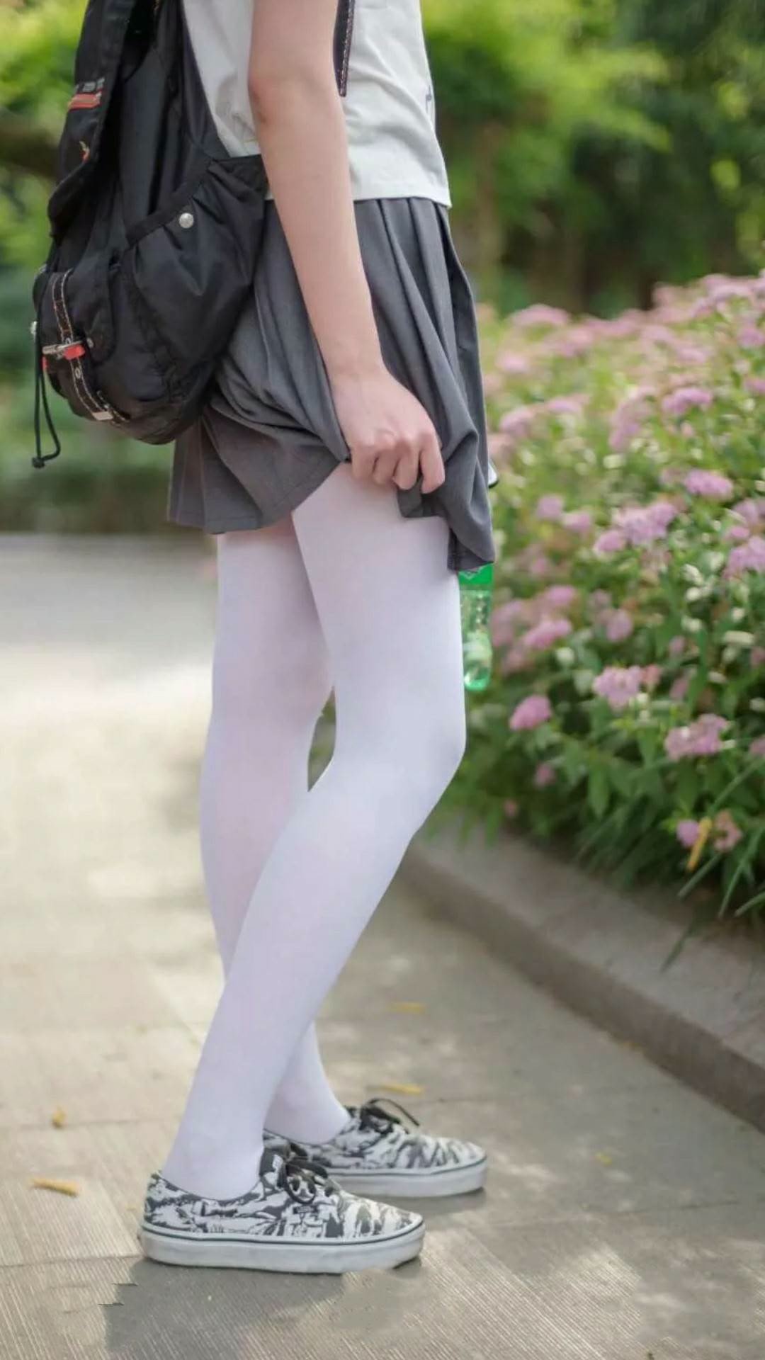 赛道内外，从迈阿密热火的晋级到约基奇如F1车王般的比赛接管