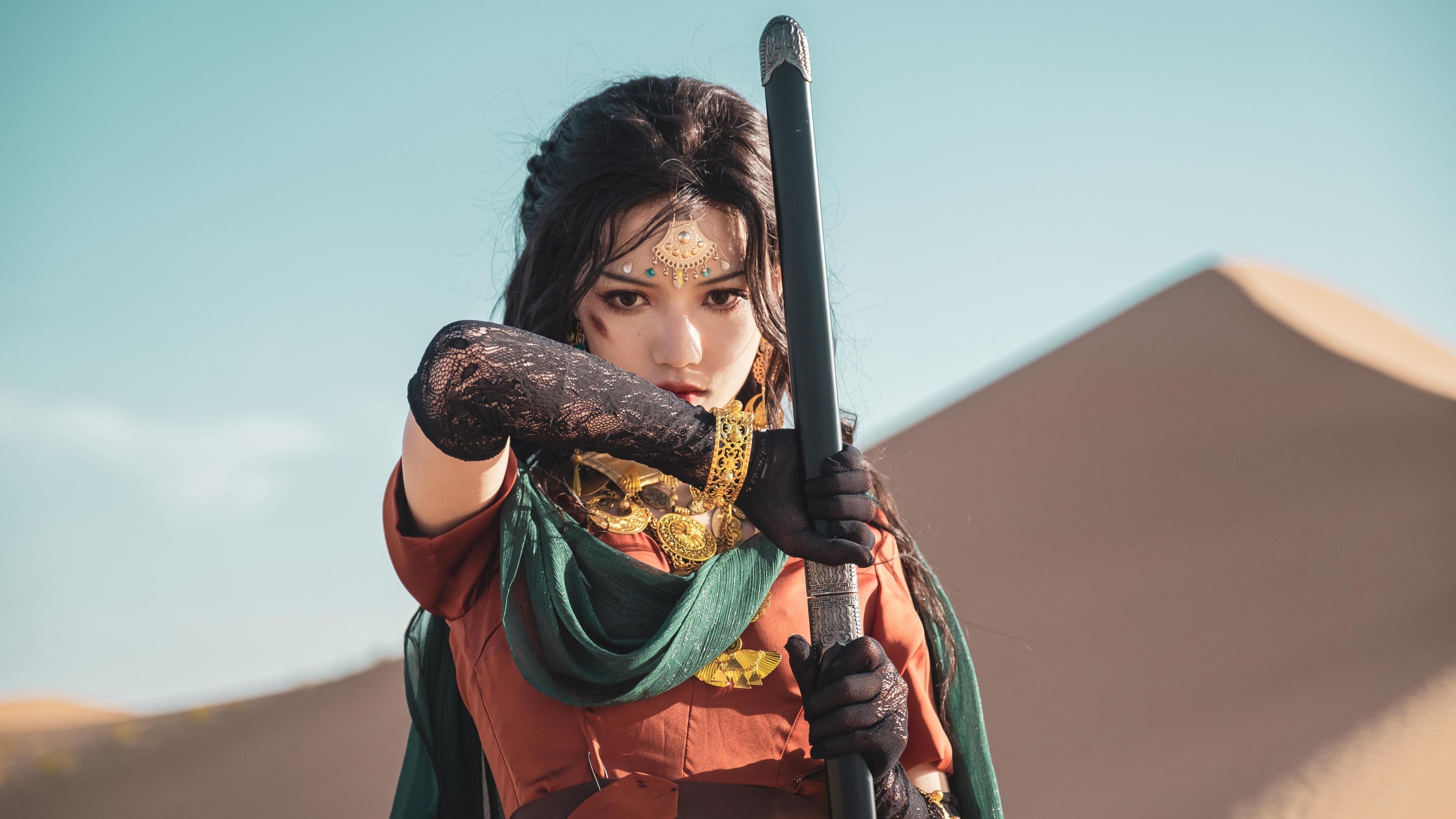 命运的双面镜,当铁索遇见了火焰