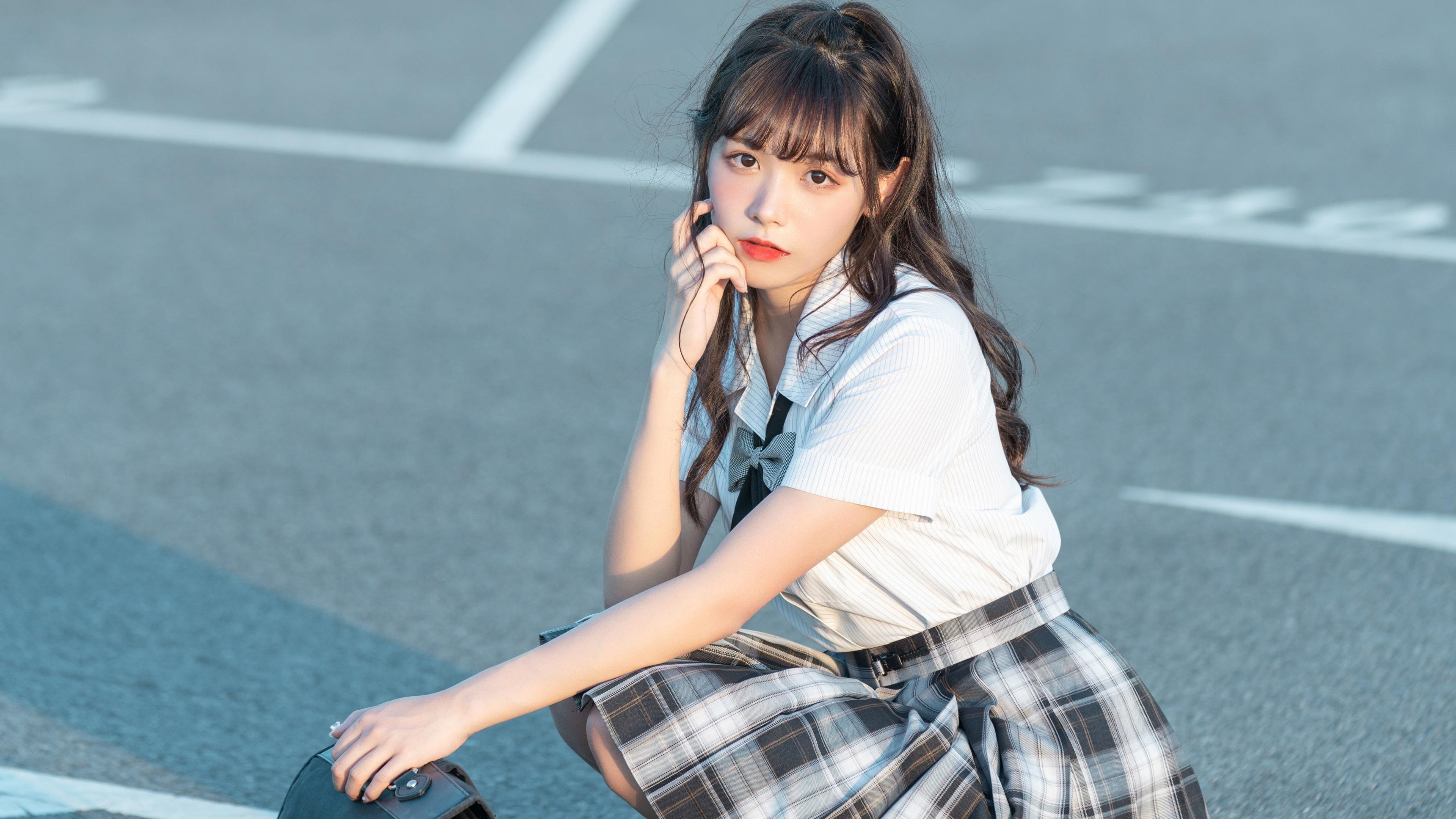 东决胜负悬一线，巴萨早定乾坤，而苏格兰从无悬念