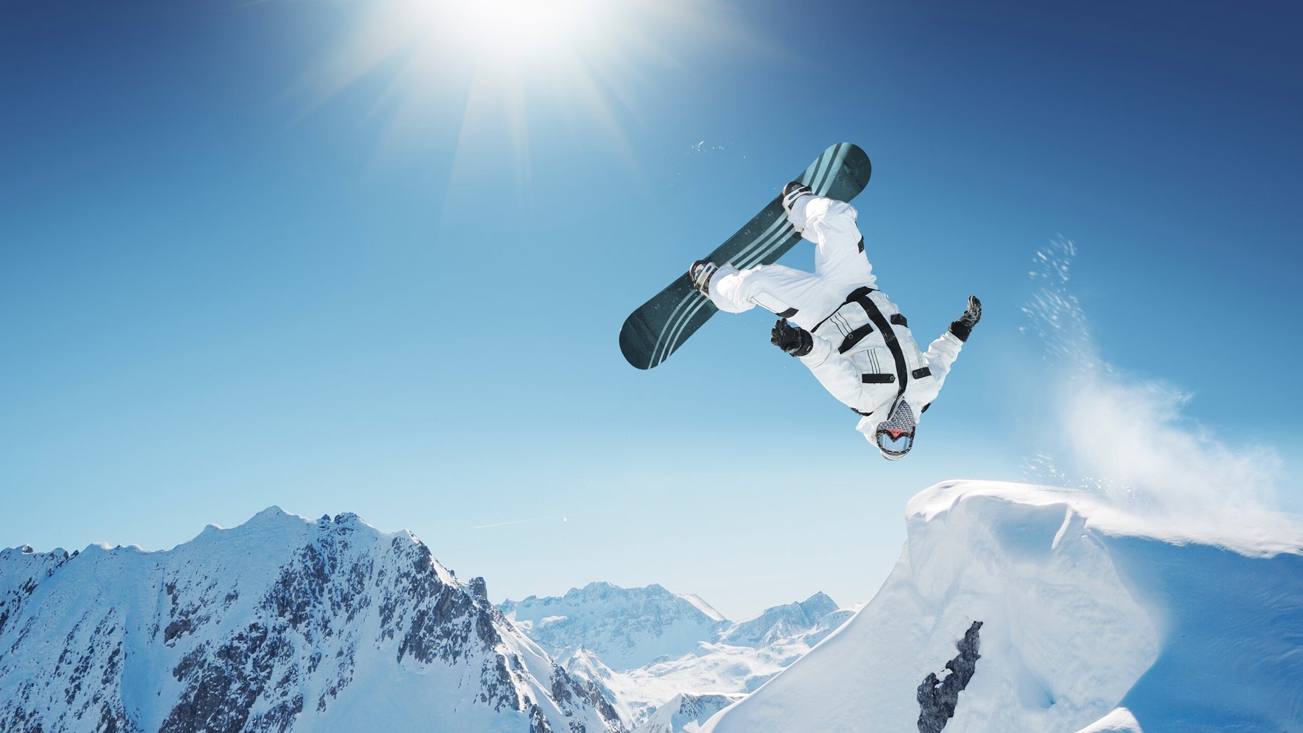 篮网奇兵突袭，德罗赞用一记记过时投篮书写现代篮球教科书