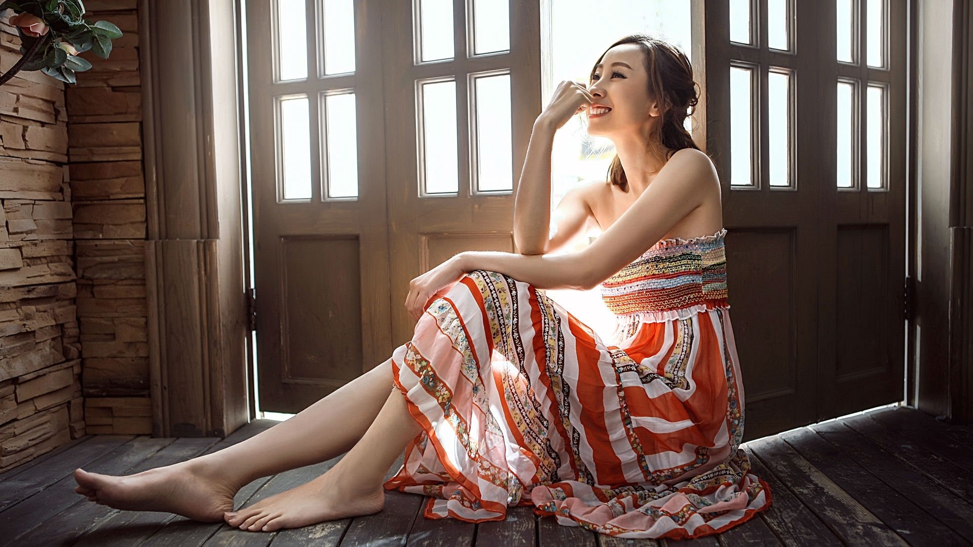 速度与坚韧，F1新赛季的狂热起跑，阿尔及利亚在绿茵场上终结瑞典的神话