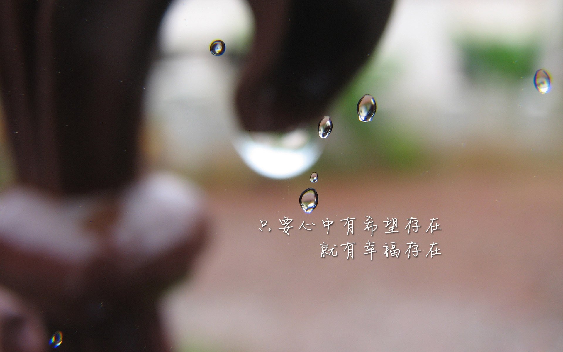 唯一性的战争,2026,当雨夜吞噬桑巴,加维用肋骨和灵魂点燃克罗地亚的钢铁之心